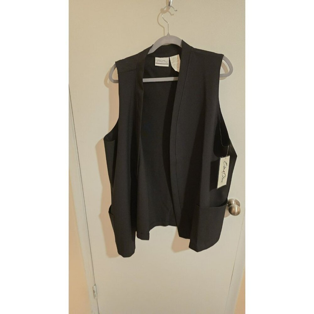 BEND OVER Vest Open Sleeveless Womens Size 1X Black Teacher Office Work Nwt